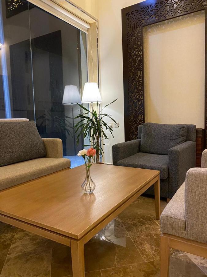 Lova Suites Yanbu Ngoại thất bức ảnh